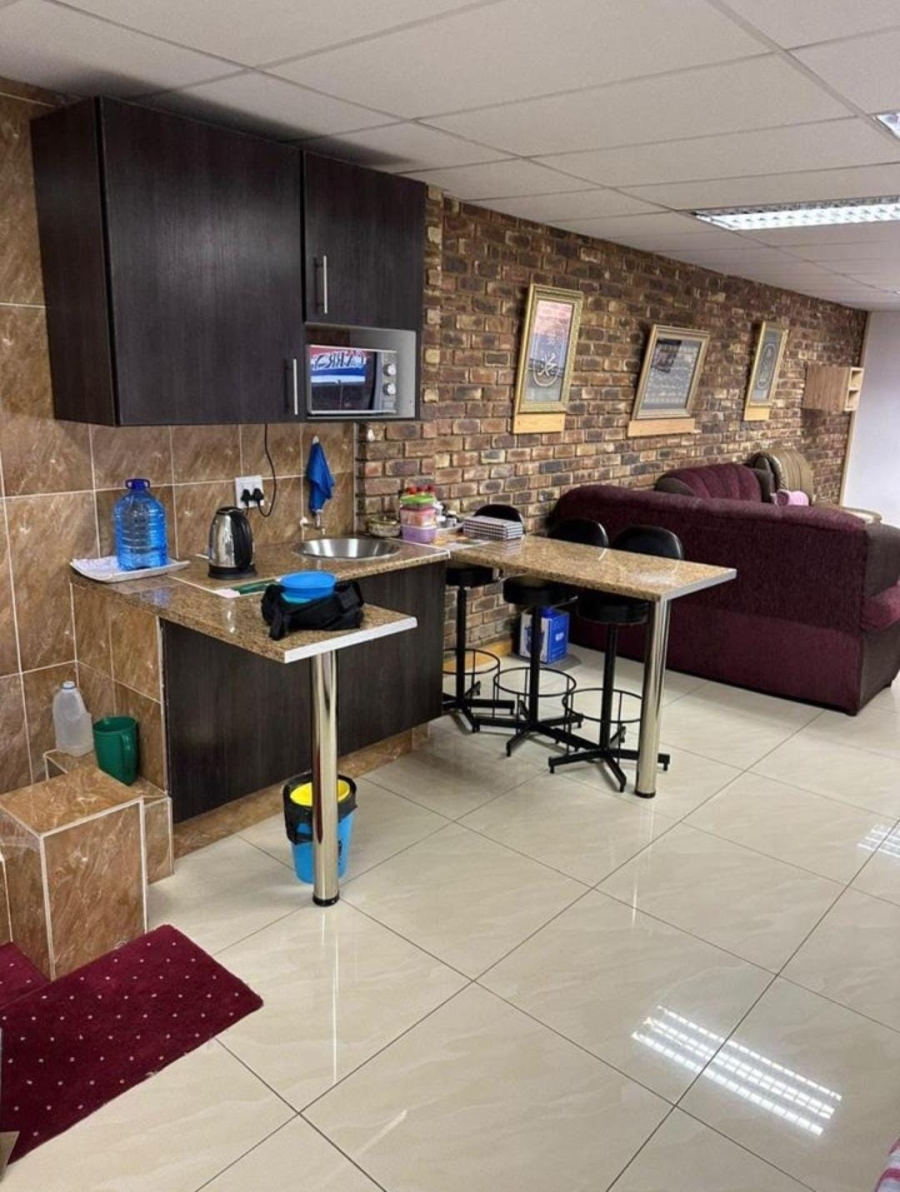 Commercial Property for Sale in Mafikeng Industrial North West